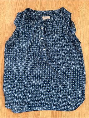 LOFT blue sleeveless henley blouse